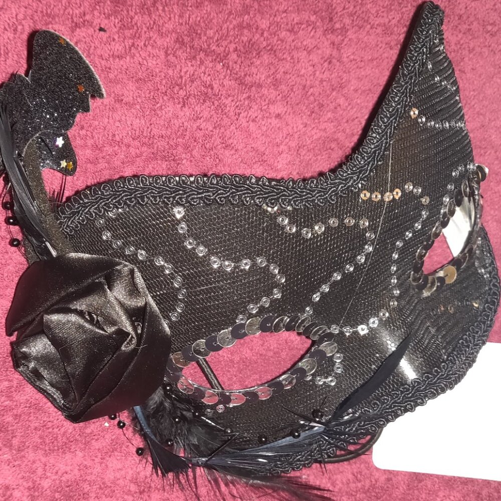 NWT Mardi Gras Masquerade Mask Glittery with Bats and Rosette